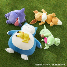 Load image into Gallery viewer, Snorlax & Pikachu plush toy »Pokémon Sleep«