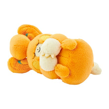 Load image into Gallery viewer, Sleeping Pamo palm plush toy »PAMO NO MURE«