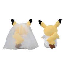 Laden Sie das Bild in den Galerie-Viewer, Pikachu-Ehepaar Plüschtier "Precious Wedding"