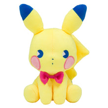 Laden Sie das Bild in den Galerie-Viewer, Pikachu Plüschtier "Saiko Soda"