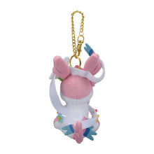 Laden Sie das Bild in den Galerie-Viewer, Feelinara Anhänger "Pokémon Easter"