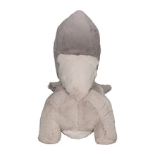 Laden Sie das Bild in den Galerie-Viewer, Flauschiges Raffel Kuscheltier