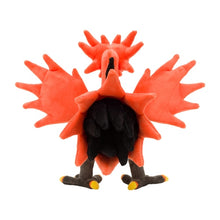 Laden Sie das Bild in den Galerie-Viewer, Galar-Zapdos Plüschtier