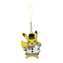 Laden Sie das Bild in den Galerie-Viewer, Weichgummi-Anhänger "Pokémon Christmas Wonderland"