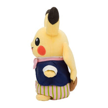Load image into Gallery viewer, Pikachu Plüschtier "Mysteriöse Teeparty"