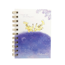 Laden Sie das Bild in den Galerie-Viewer, A6 Ringnotizbuch "Pikachu number025" - Sternenhimmel
