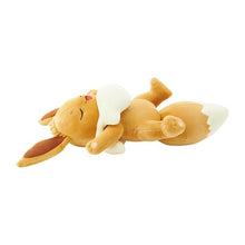 Laden Sie das Bild in den Galerie-Viewer, Evoli Plüschtier »Pokémon Sleep« - PokéOta