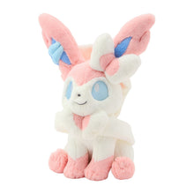 Load image into Gallery viewer, Flauschiges Feelinara Kuscheltier - PokéOta