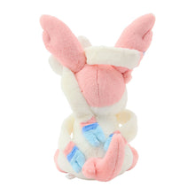 Load image into Gallery viewer, Flauschiges Feelinara Kuscheltier - PokéOta