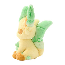 Laden Sie das Bild in den Galerie-Viewer, Flauschiges Folipurba Kuscheltier - PokéOta