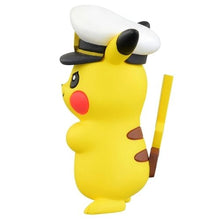 Load image into Gallery viewer, Kapitän Pikachu Figur »MonColle« (Größe S) - PokéOta