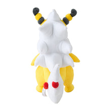 Laden Sie das Bild in den Galerie-Viewer, Mega - Ampharos Plüschtier - PokéOta