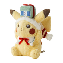 Load image into Gallery viewer, Pikachu Plüschtier »Pokémon Holiday Blessings« - PokéOta
