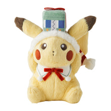 Load image into Gallery viewer, Pikachu Plüschtier »Pokémon Holiday Blessings« - PokéOta