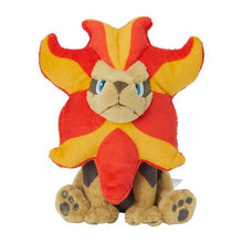 Load image into Gallery viewer, Pyroleo (männlich) Plüschtier »Pokémon fit« - PokéOta