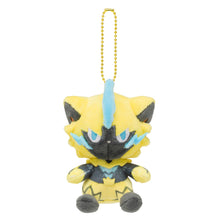 Load image into Gallery viewer, Zeraora pendant &quot;Pokémon Dolls&quot;