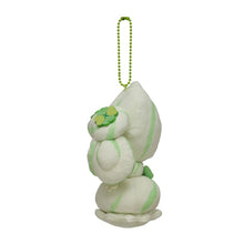 Load image into Gallery viewer, Pokusan (matcha cream) pendant »Pokusan à la mode«