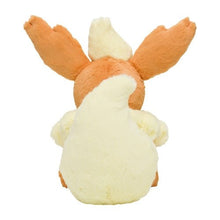 Laden Sie das Bild in den Galerie-Viewer, Flauschiges Flamara Kuscheltier - PokéOta